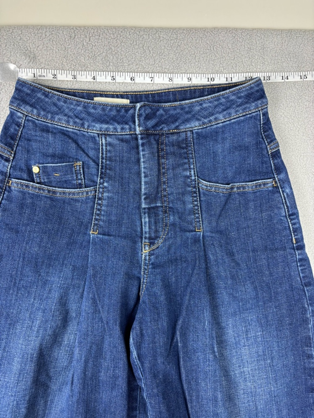 The Emory Pleated High-Rise Wide-Leg Jeans by  Anthropologie Pilcro - Picture 5 of 10